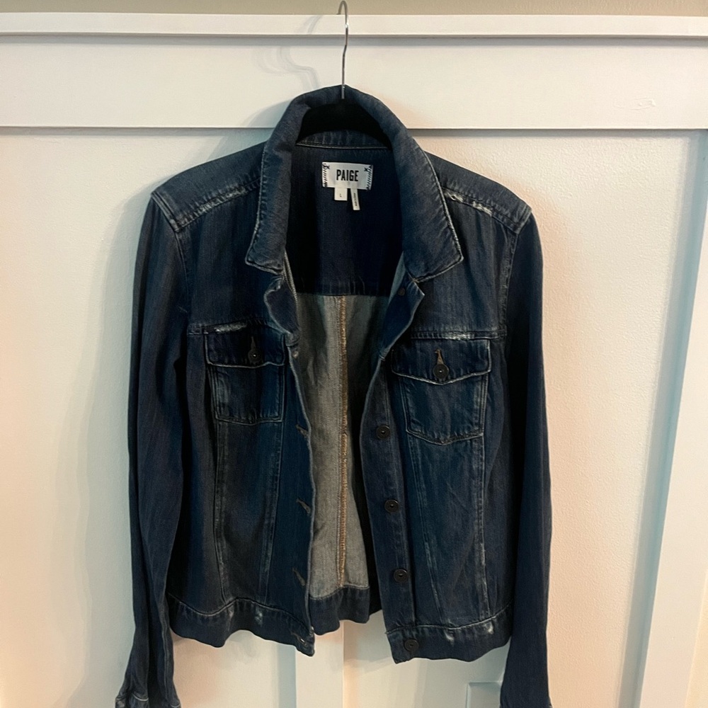 PAIGE Blue Jean Jacket Classic Denim Style